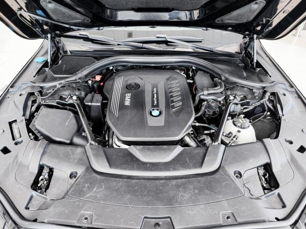 BMW 7 серии VI (G11/G12) Рестайлинг с пробегом 2019 года, цена 4 400 000 рублей, 291895 км, седан, Автокод Объявления