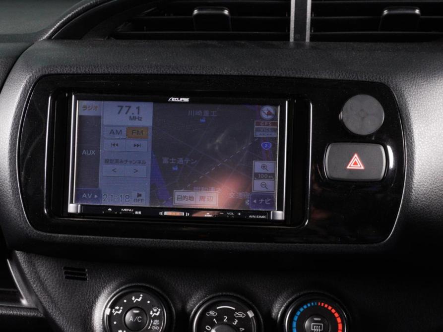 Toyota Vitz III (XP130) Рестайлинг 2 Минеральные Воды  - изображение 12