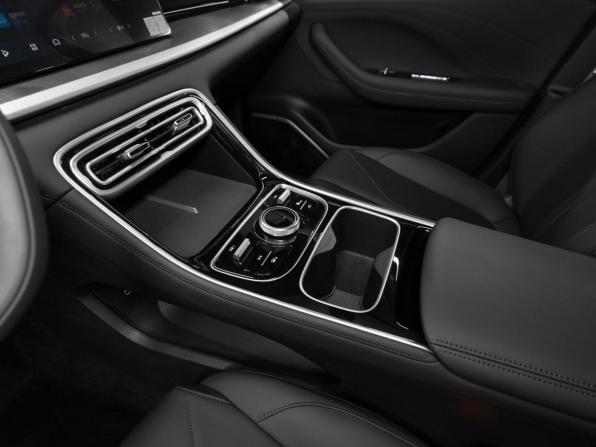 Geely Galaxy Starshine 6 с пробегом 2025 года, цена 2 700 000 рублей, 27 км, седан, Автокод Объявления