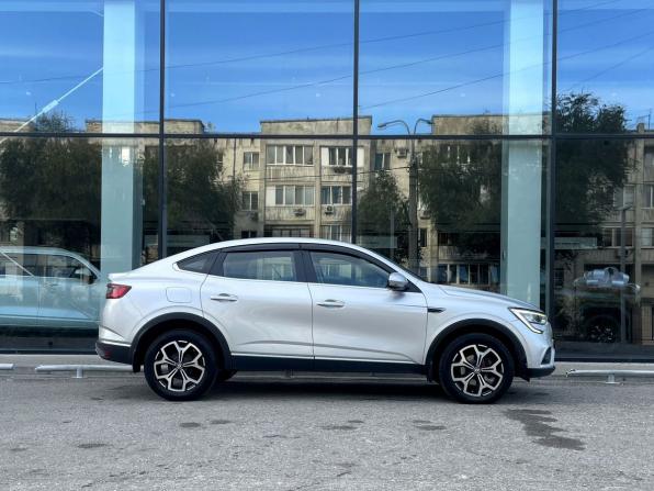 Renault Arkana I с пробегом 2019 года, цена 1 540 000 рублей, 167992 км, внедорожник, Автокод Объявления