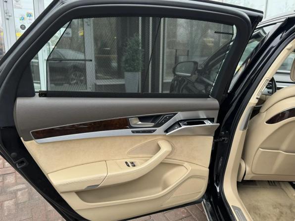 Audi A8 III (D4) Рестайлинг с пробегом 2016 года, цена 2 755 000 рублей, 260900 км, седан, Автокод Объявления