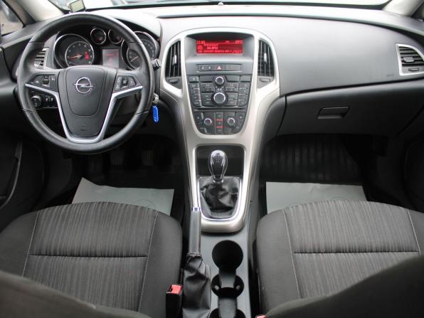 Opel Astra J с пробегом 2011 года, цена 726 180 рублей, 169000 км, хэтчбек, Автокод Объявления