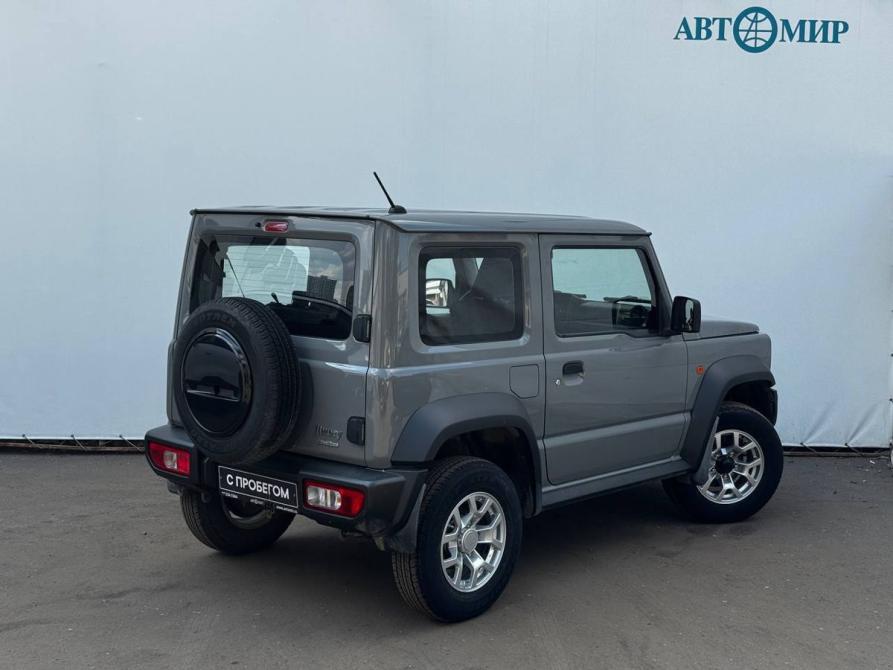 Suzuki Jimny IV Москва  - изображение 8