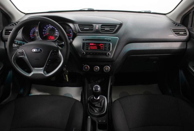 Kia Rio IV с пробегом 2017 года, цена 950 000 рублей, 96225 км, седан, Автокод Объявления