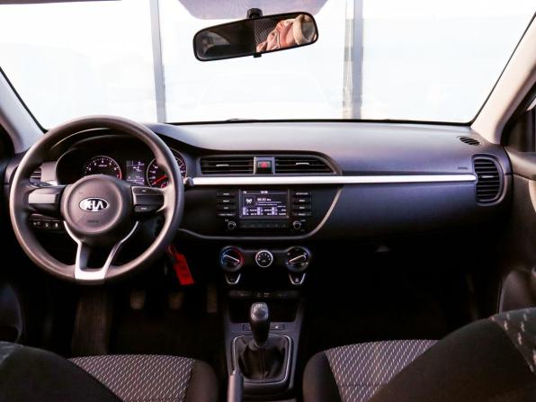 Kia Rio IV с пробегом 2019 года, цена 1 349 000 рублей, 62000 км, седан, Автокод Объявления