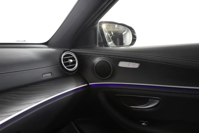 Mercedes-Benz E-Класс V (W213 S213 C238) Рестайлинг с пробегом 2020 года, цена 4 444 000 рублей, 93079 км, седан, Автокод Объявления