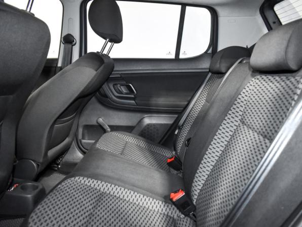 Skoda Fabia II Рестайлинг с пробегом 2012 года, цена 599 000 рублей, 185352 км, хэтчбек, Автокод Объявления