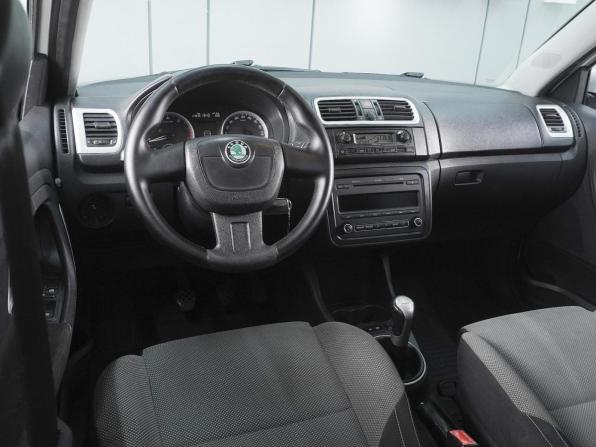 Skoda Fabia II с пробегом 2010 года, цена 490 000 рублей, 177913 км, хэтчбек, Автокод Объявления