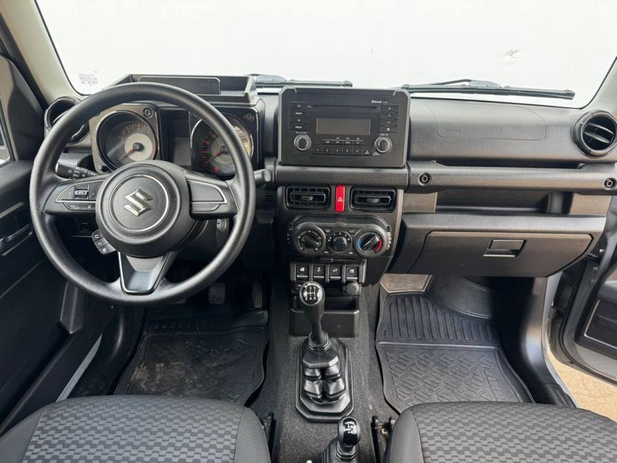 Suzuki Jimny IV Москва  - изображение 9