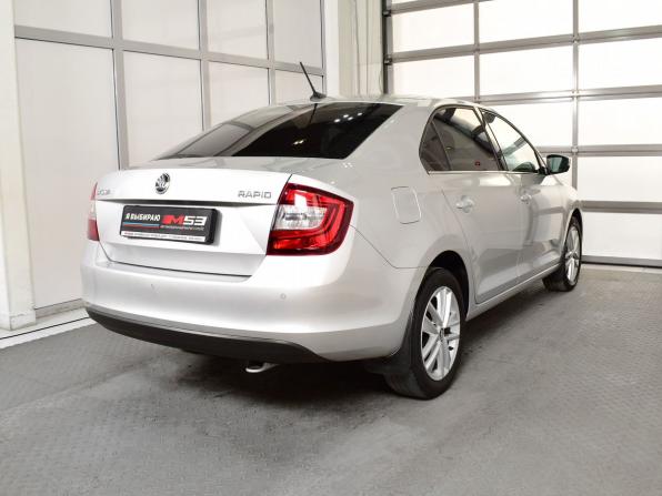 Skoda Rapid I Рестайлинг с пробегом 2018 года, цена 1 358 999 рублей, 88328 км, лифтбек, Автокод Объявления