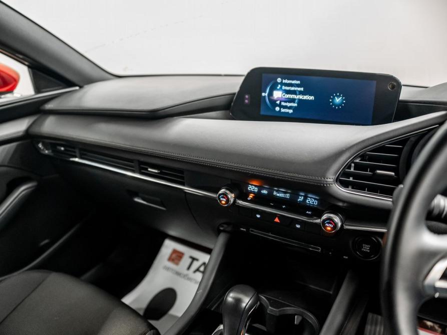 Mazda 3 IV (BP) Красноярск  - изображение 12