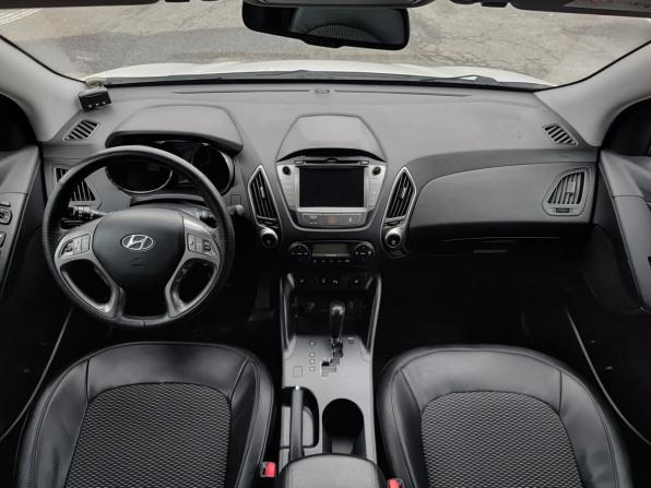 Hyundai ix35 I Рестайлинг с пробегом 2013 года, цена 1 495 000 рублей, 139590 км, внедорожник, Автокод Объявления