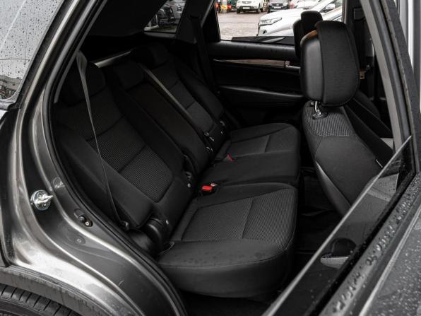 Kia Sorento II Рестайлинг с пробегом 2019 года, цена 2 198 000 рублей, 97283 км, внедорожник, Автокод Объявления