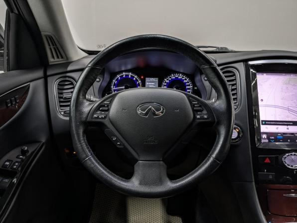 Infiniti QX50 I Рестайлинг с пробегом 2016 года, цена 2 400 000 рублей, 80585 км, внедорожник, Автокод Объявления