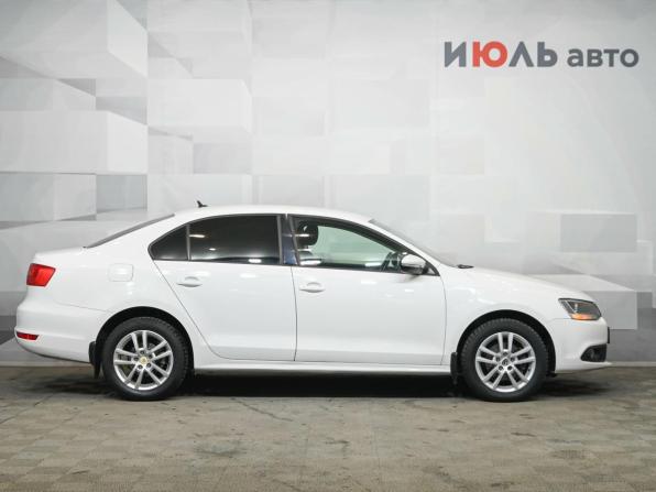 Volkswagen Jetta VI с пробегом 2013 года, цена 990 000 рублей, 260451 км, седан, Автокод Объявления