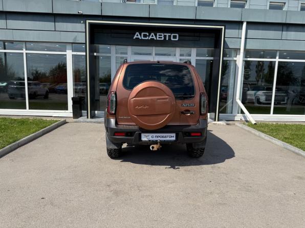 Chevrolet Niva I Рестайлинг с пробегом 2018 года, цена 650 000 рублей, 114177 км, внедорожник, Автокод Объявления