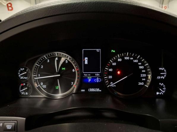 Lexus LX III Рестайлинг 2 с пробегом 2018 года, цена 7 000 000 рублей, 138608 км, внедорожник, Автокод Объявления