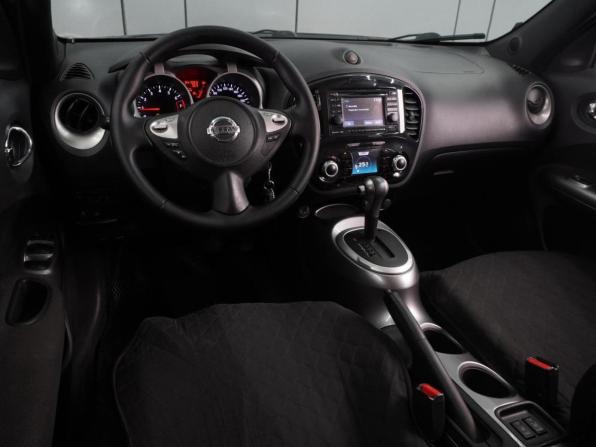 Nissan Juke I с пробегом 2011 года, цена 829 000 рублей, 241563 км, внедорожник, Автокод Объявления