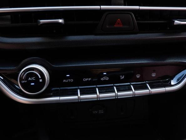 Changan Eado Plus с пробегом 2023 года, цена 1 649 000 рублей, 47610 км, седан, Автокод Объявления
