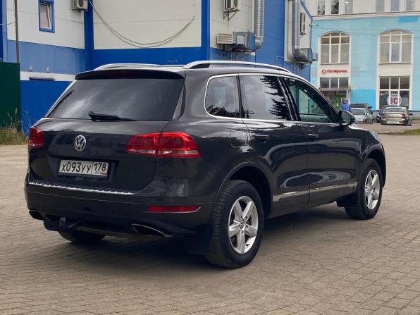 Volkswagen Touareg II с пробегом 2011 года, цена 1 620 000 рублей, 226800 км, внедорожник, Автокод Объявления