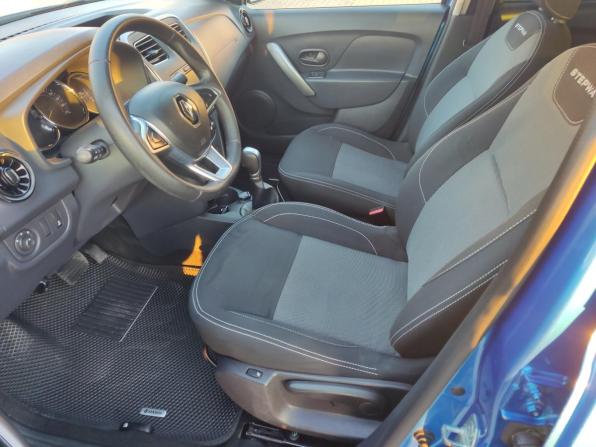Renault Logan II Рестайлинг с пробегом 2022 года, цена 1 180 000 рублей, 72620 км, седан, Автокод Объявления