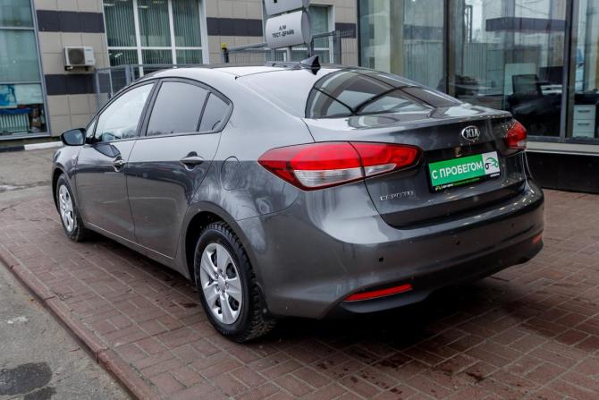 Kia Cerato III Рестайлинг (Classic) с пробегом 2017 года, цена 1 305 000 рублей, 117000 км, седан, Автокод Объявления