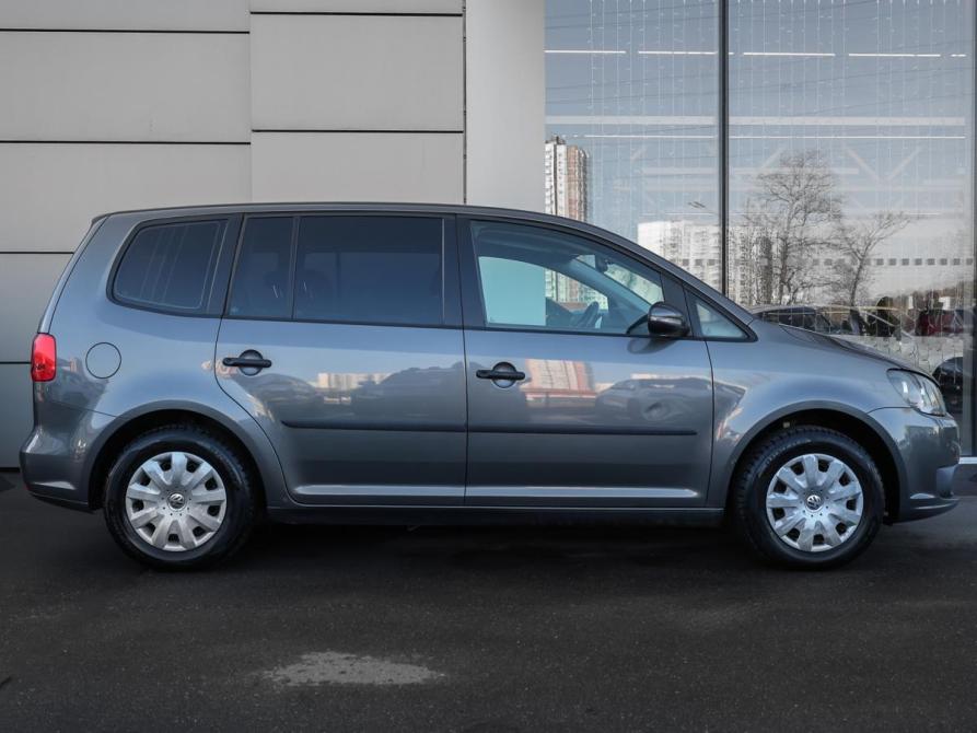 Volkswagen Touran I Рестайлинг 2 Москва  - изображение 4