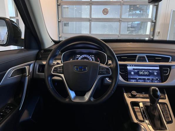 Geely Atlas I с пробегом 2018 года, цена 1 826 000 рублей, 103772 км, внедорожник, Автокод Объявления