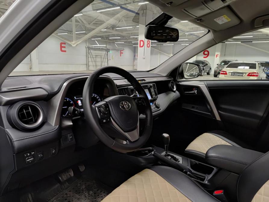 Toyota RAV4 IV (XA40) Рестайлинг Казань  - изображение 20