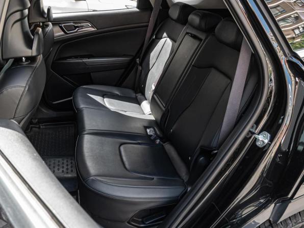 Kia Sportage V с пробегом 2022 года, цена 3 290 000 рублей, 91736 км, внедорожник, Автокод Объявления