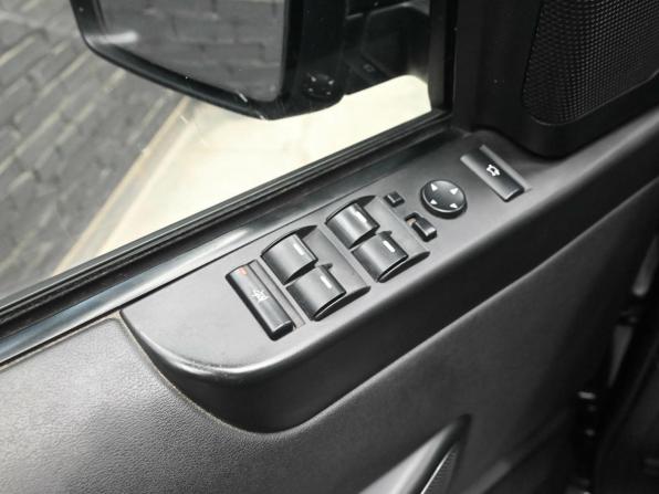 Land Rover Range Rover III Рестайлинг с пробегом 2008 года, цена 1 600 000 рублей, 287925 км, внедорожник, Автокод Объявления