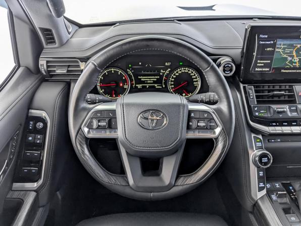 Toyota Land Cruiser 300 Series с пробегом 2024 года, цена 12 225 000 рублей, 35000 км, внедорожник, Автокод Объявления