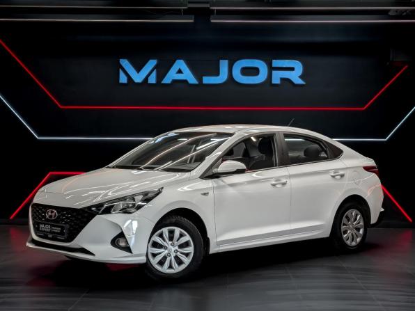 Hyundai Solaris II Рестайлинг с пробегом 2022 года, цена 1 685 000 рублей, 63429 км, седан, Автокод Объявления