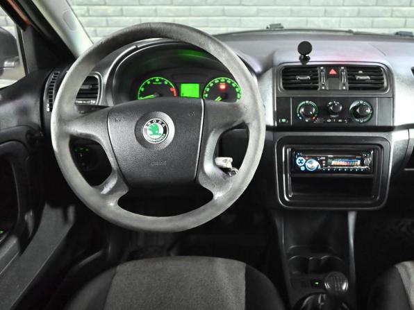Skoda Fabia II с пробегом 2008 года, цена 300 000 рублей, 185259 км, хэтчбек, Автокод Объявления