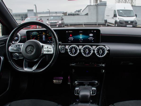 Mercedes-Benz A-Класс IV (W177) с пробегом 2018 года, цена 2 349 000 рублей, 83975 км, хэтчбек, Автокод Объявления