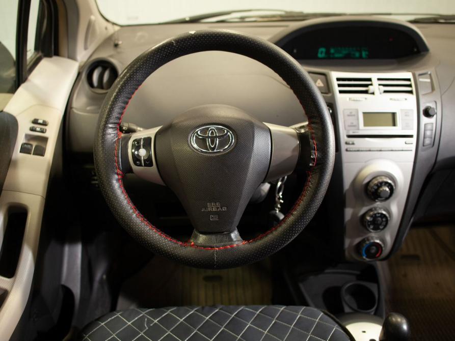 Toyota Yaris II Иваново  - изображение 20