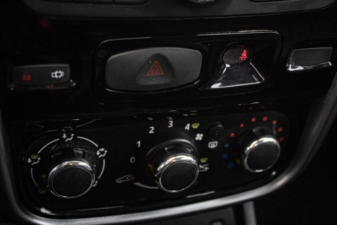 Renault Duster I с пробегом 2012 года, цена 899 000 рублей, 185163 км, внедорожник, Автокод Объявления