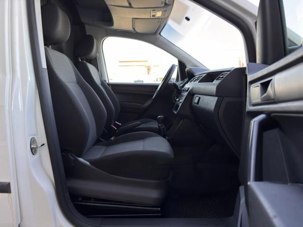 Volkswagen Caddy IV с пробегом 2018 года, цена 1 525 000 рублей, 160752 км, фургон, Автокод Объявления