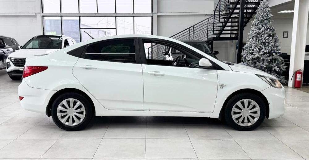 Hyundai Solaris I Шахты  - изображение 9