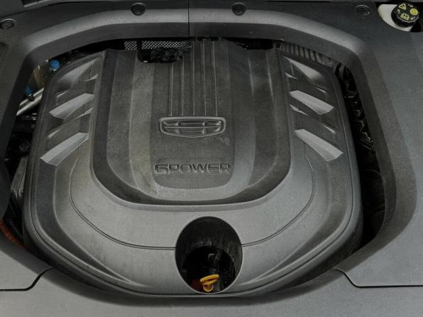 Geely Atlas Pro с пробегом 2023 года, цена 2 015 000 рублей, 57084 км, внедорожник, Автокод Объявления