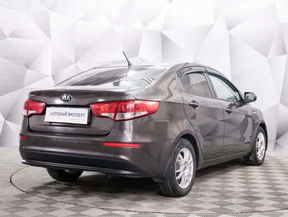 Kia Rio III Рестайлинг с пробегом 2016 года, цена 797 000 рублей, 215632 км, седан, Автокод Объявления