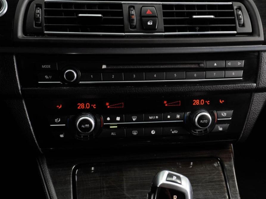 BMW 5 серии VI (F10/F11/F07) Тюмень  - изображение 18
