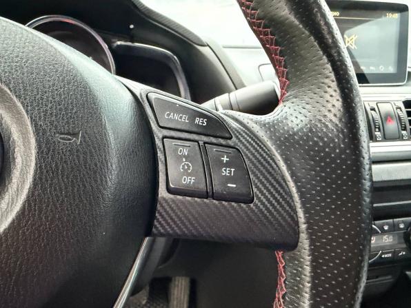 Mazda 3 III (BM) с пробегом 2013 года, цена 1 025 000 рублей, 211885 км, седан, Автокод Объявления