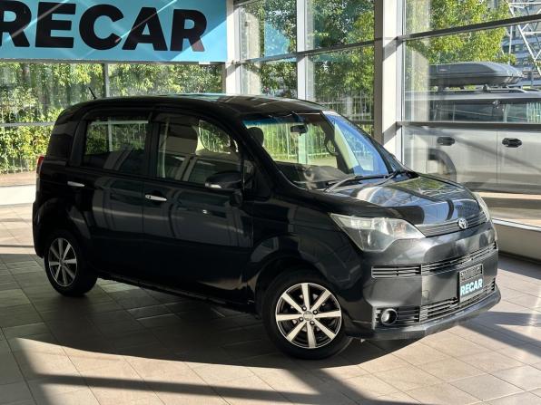 Toyota Spade с пробегом 2014 года, цена 980 000 рублей, 176758 км, минивэн, Автокод Объявления