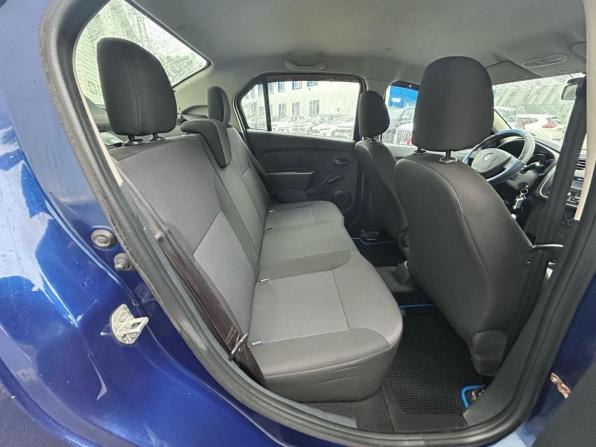 Renault Logan II с пробегом 2017 года, цена 675 000 рублей, 186100 км, седан, Автокод Объявления