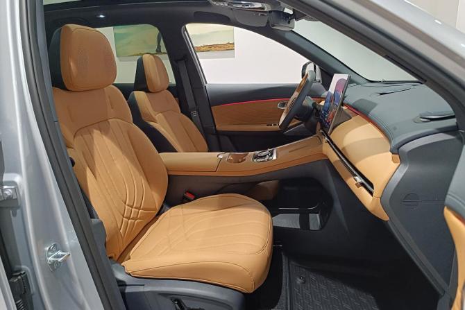 Новый Geely EX5 EM-i 2026 года, цена 3 769 990 рублей, внедорожник, Автокод Объявления