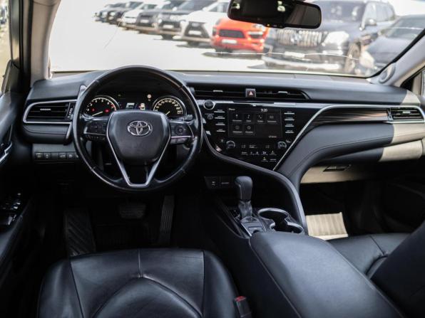 Toyota Camry VIII (XV70) с пробегом 2018 года, цена 2 150 000 рублей, 236419 км, седан, Автокод Объявления
