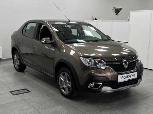 Renault Logan II Рестайлинг с пробегом 2019 года, цена 1 000 000 рублей, 93000 км, седан, Автокод Объявления