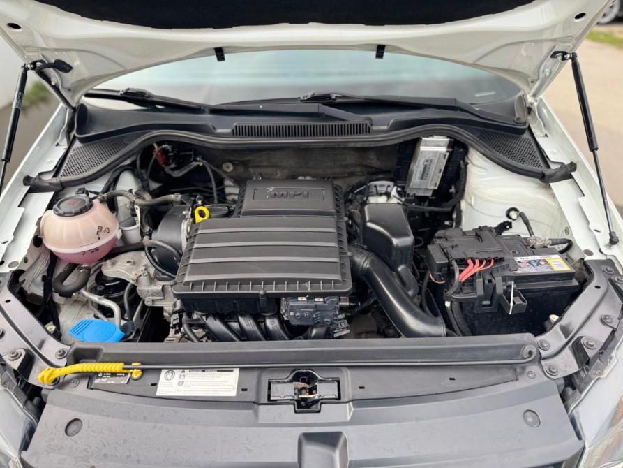 Volkswagen Polo V Рестайлинг Ростов-на-Дону  - изображение 19