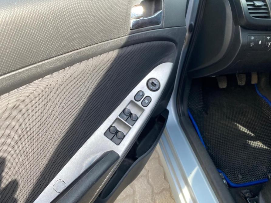 Hyundai Solaris I Череповец  - изображение 12